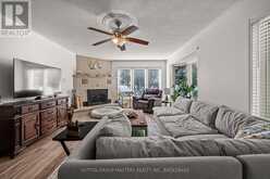 175 PLEASURE PT. LANE | Frontenac Islands Ontario | Slide Image Sixteen
