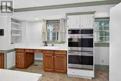 110 LAKESHORE BOULEVARD | Kingston Ontario | Slide Image Fifteen