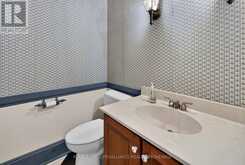 110 LAKESHORE BOULEVARD | Kingston Ontario | Slide Image Eighteen