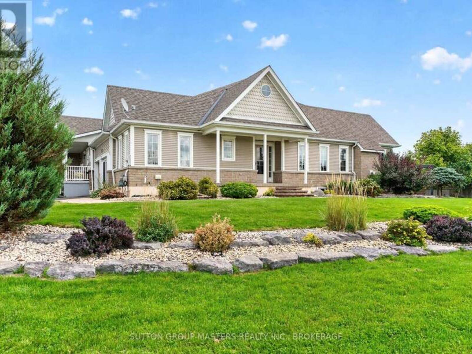 100 BRITANNIA CRESCENT, Loyalist, Ontario K0H 1G0