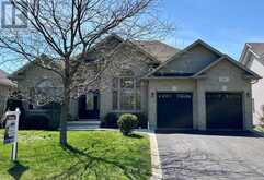 417 MCCALLUM STREET | Kingston Ontario | Slide Image Three
