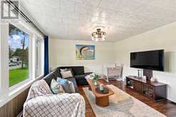 6074 BANK STREET | South Frontenac Ontario | Slide Image Nine