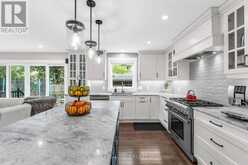 32 KENSINGTON AVENUE | Kingston Ontario | Slide Image Seventeen