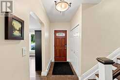 732 CENTRE STREET | Kingston Ontario | Slide Image Sixteen