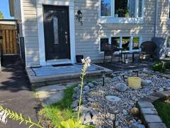 915 WARBURTON CRESCENT Kingston Ontario, K7M 8L3