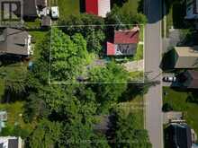 104 ORMOND STREET | Leeds and the Thousand Islands Ontario | Slide Image Eighteen