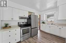650 HILLSIDE DRIVE | Gananoque Ontario | Slide Image Four