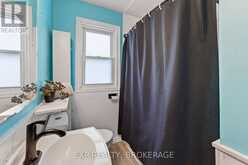 650 HILLSIDE DRIVE | Gananoque Ontario | Slide Image Nine
