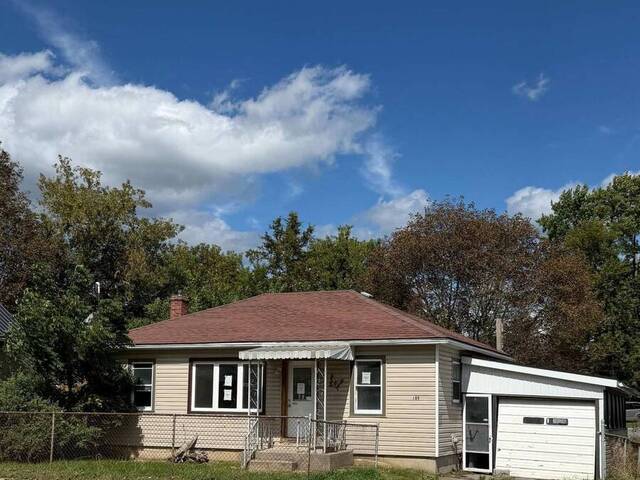 199 BELLEVILLE ROAD Greater Napanee Ontario, K7R 2R4 - 3 Bedrooms Home For Sale