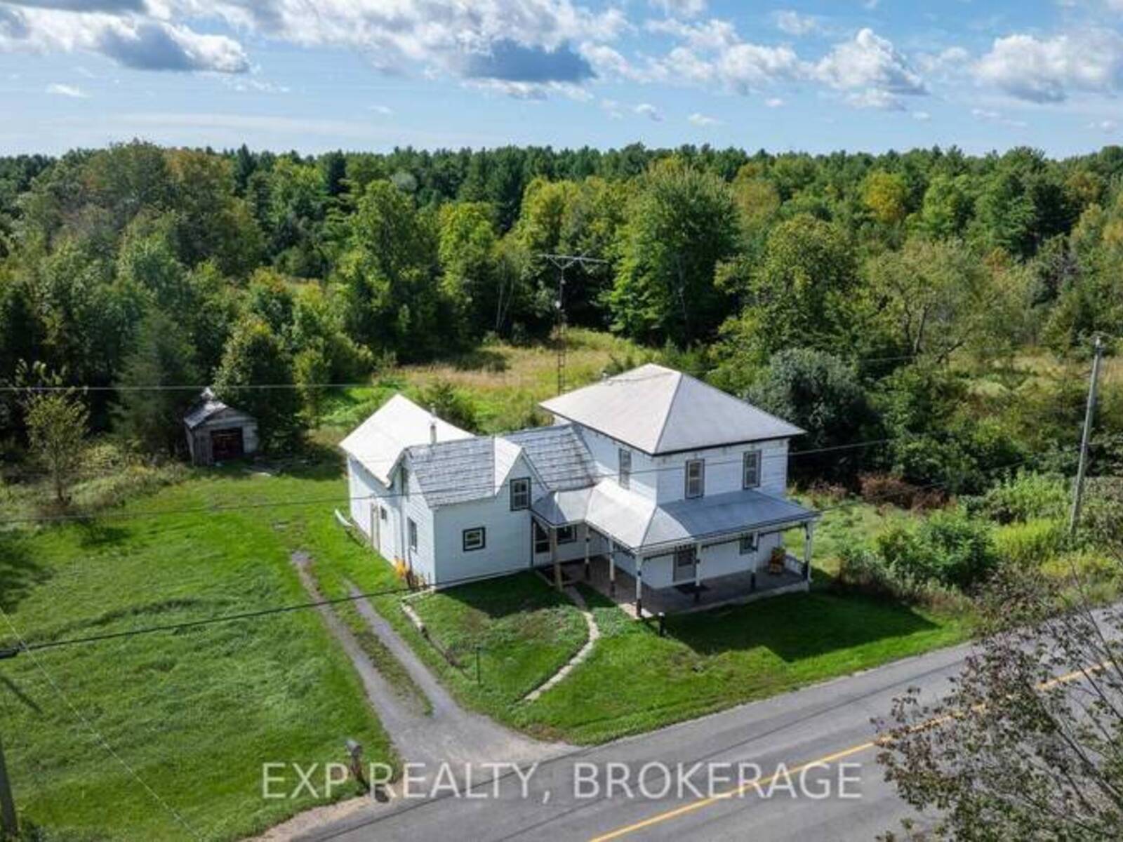 3697 DESERT LAKE ROAD, South Frontenac, Ontario K0H 1W0