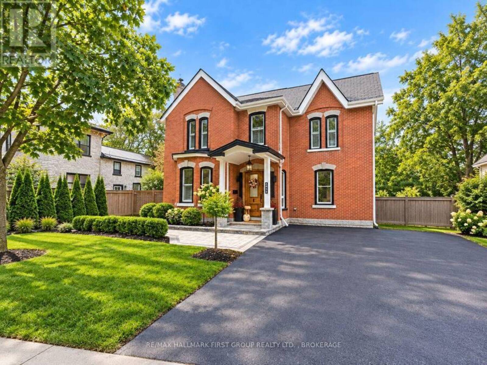 62 ALEXANDER STREET, Belleville, Ontario K8N 2H3