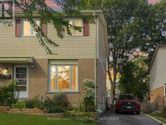 906 PURCELL CRESCENT Kingston Ontario, K7P 1B9