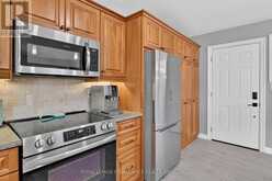 38 WILLOWBANK ROAD W | Gananoque Ontario | Slide Image Twelve
