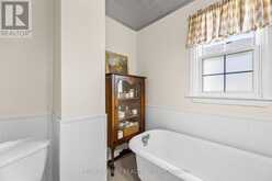 15 ALEXANDER STREET | Kingston Ontario | Slide Image Seventeen