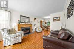 15 ALEXANDER STREET | Kingston Ontario | Slide Image Six