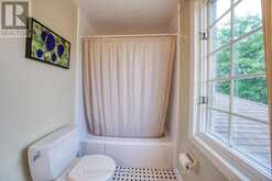 719 WOODSIDE DRIVE | Kingston Ontario | Slide Image Thirty-four