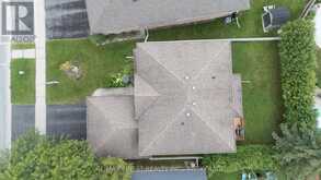 719 WOODSIDE DRIVE | Kingston Ontario | Slide Image Forty-nine