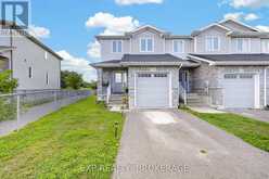 925 BLOSSOM STREET | Kingston Ontario | Slide Image One