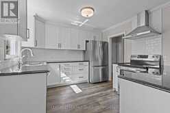 306 GLENGARRY ROAD | Kingston Ontario | Slide Image Eleven