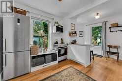 384 BARRIE STREET | Kingston Ontario | Slide Image Nine