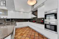 3 AUTHORS LANE | Kingston Ontario | Slide Image Six