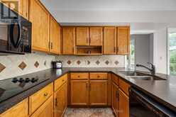 981 EDINBOROUGH CRESCENT | Kingston Ontario | Slide Image Twelve