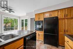 981 EDINBOROUGH CRESCENT | Kingston Ontario | Slide Image Thirteen