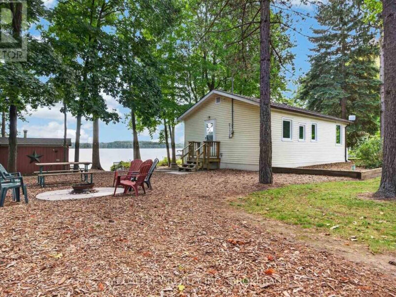 106 BASS COVE ROAD, Greater Napanee, Ontario K7R 3K7