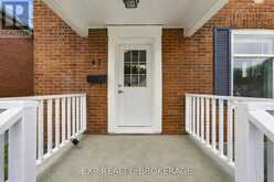 47 HENRY STREET | Belleville Ontario | Slide Image Three