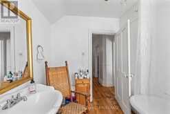 202 MONTREAL STREET | Kingston Ontario | Slide Image Thirty