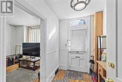 202 MONTREAL STREET | Kingston Ontario | Slide Image Five