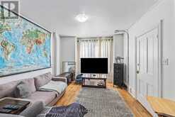 202 MONTREAL STREET | Kingston Ontario | Slide Image Eight
