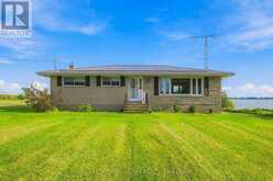 15 SOUTH SHORE ROAD | Frontenac Islands Ontario | Slide Image One