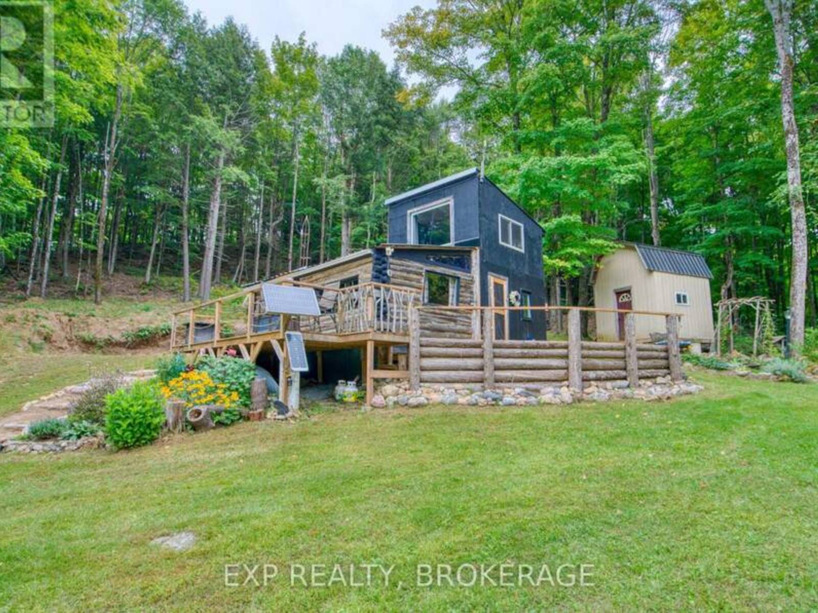 1316 BOLTON LANE, Central Frontenac, Ontario K0H 2P0