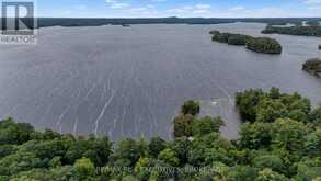 638 DERBYSHIRE POINT LANE | Athens Ontario | Slide Image Ten