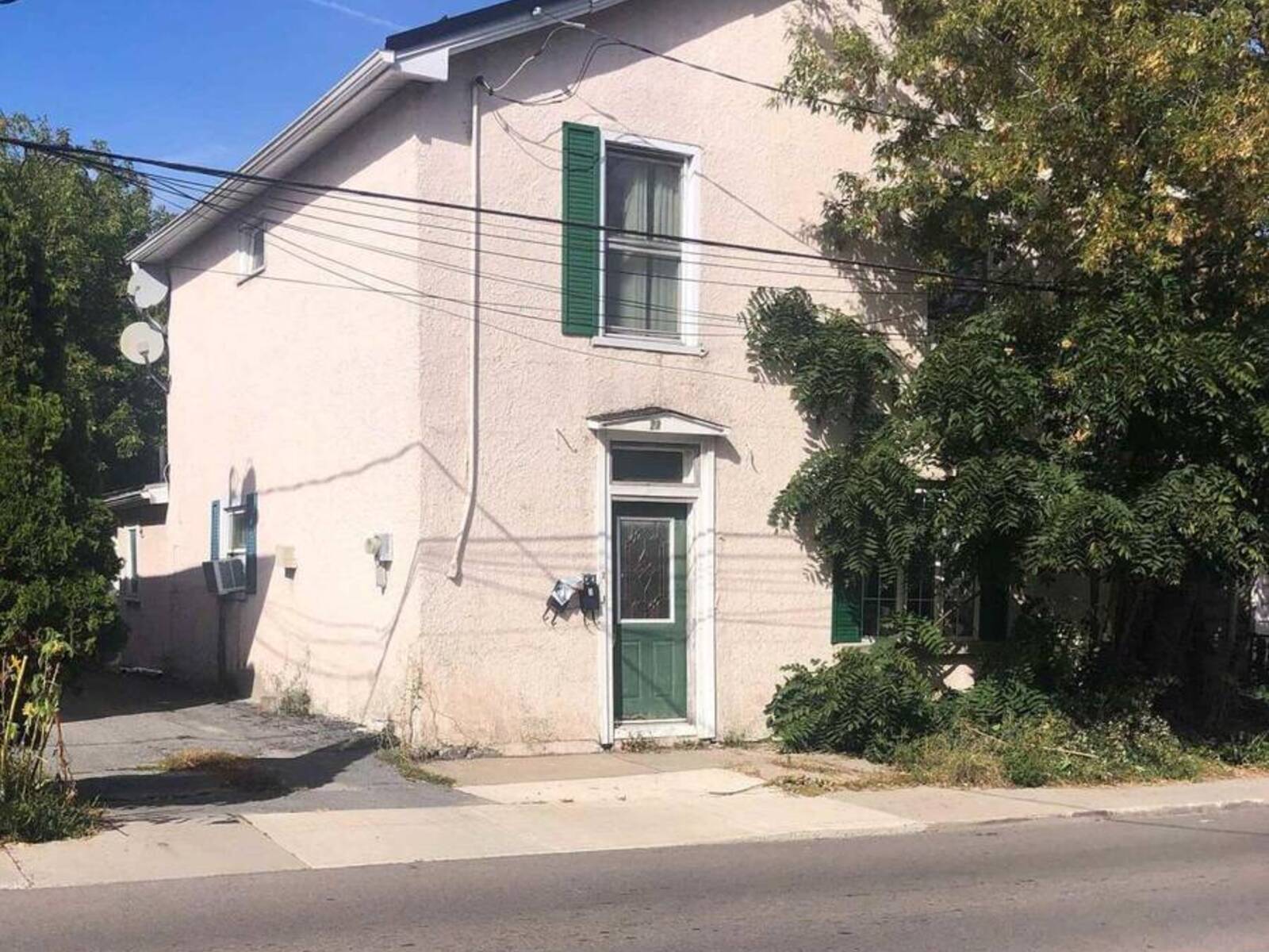 27 STEPHEN STREET, Kingston, Ontario K7K 2C2
