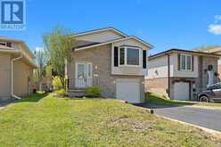 102 GRENADIER DRIVE | Kingston Ontario | Slide Image Two