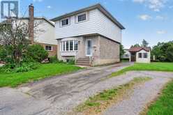 1046 PINEWOOD PLACE | Kingston Ontario | Slide Image One