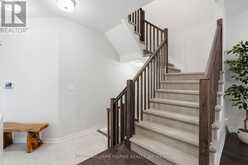 2365 GOLDHAWK DRIVE | Ottawa Ontario | Slide Image Eight