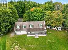813 PIERCE'S LANE | Leeds and the Thousand Islands Ontario | Slide Image Two
