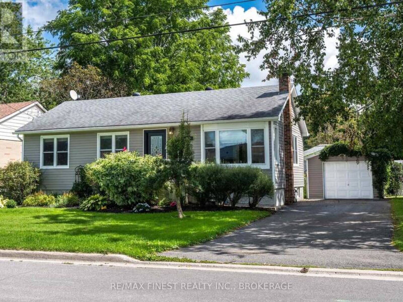 193 HAWTHORNE AVENUE, Kingston, Ontario K7M 1Z2