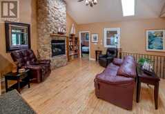 1098 COVERDALE DRIVE | Kingston Ontario | Slide Image Four