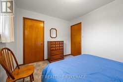 124 CAMPBELL CRESCENT | Kingston Ontario | Slide Image Twenty-one
