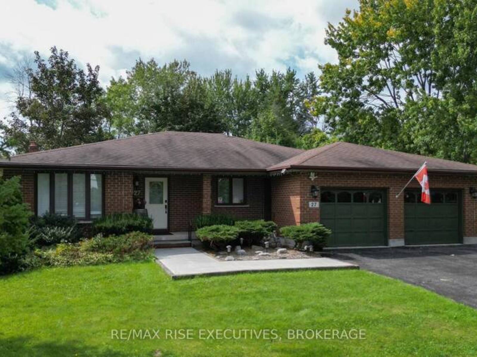 27 GORE STREET, Odessa, Ontario K0H 2H0