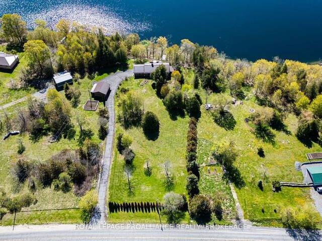 4822 BATTERSEA ROAD South Frontenac Ontario, K0H 1H0 - 3 Bedrooms Waterfront Home For sale