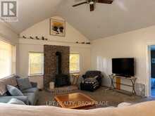 408 CHIPMUNK RIDGE ROAD | Odessa Ontario | Slide Image Twelve