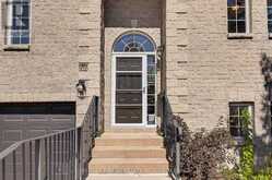 412 MALABAR DRIVE | Kingston Ontario | Slide Image Four