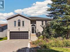 412 MALABAR DRIVE Kingston Ontario, K7M 8Z5