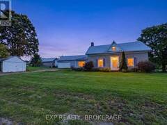 3542 STAGECOACH ROAD South Frontenac Ontario, K0H 1V0