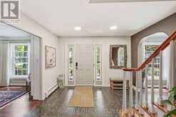 25 RIVERSIDE DRIVE | Kingston Ontario | Slide Image Ten